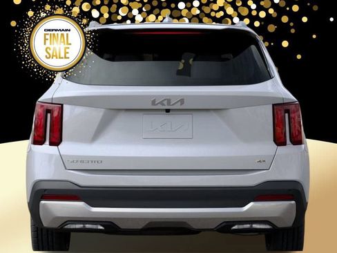 New 2025 Kia Sorento S image 14