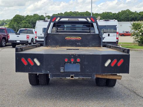 Used 2021 RAM 3500 Tradesman w/ Chrome Appearance Group AWD/4WD image 11