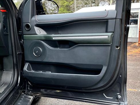 Used 2022 Ford Expedition Timberline image 22