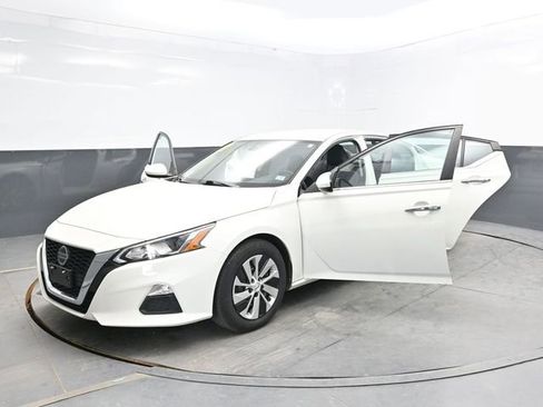 Used 2021 Nissan Altima 2.5 S FWD image 40