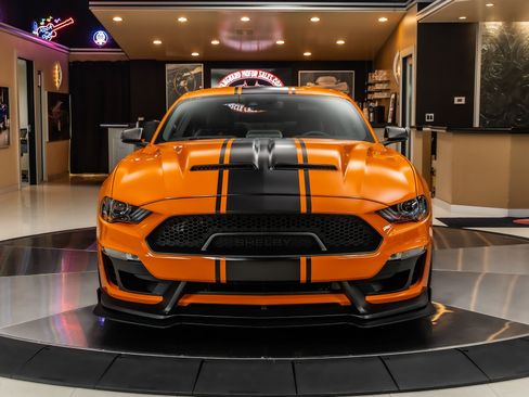 Used 2020 Ford Mustang GT Premium w/ GT Performance Package RWD image 7