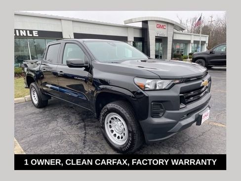 Used 2024 Chevrolet Colorado W/T RWD image 1