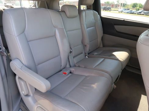 Used 2011 Honda Odyssey EX-L image 9
