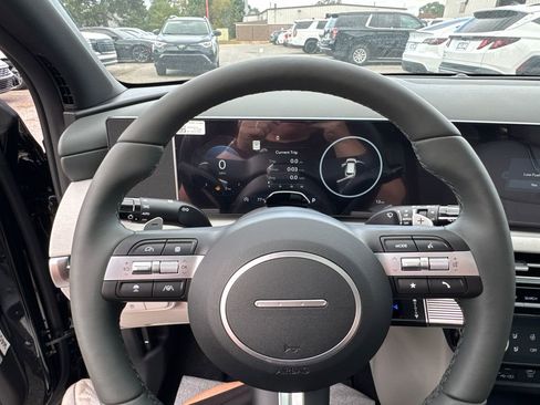 New 2026 Hyundai Tucson Limited image 17