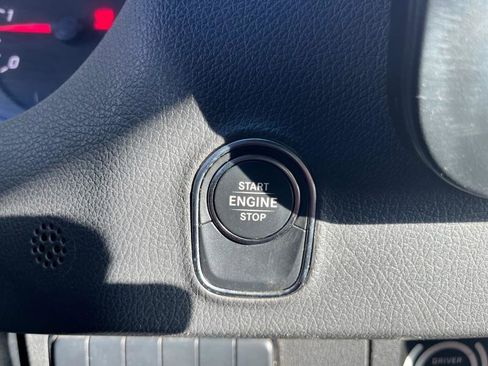 Used 2019 Mercedes-Benz Sprinter 170 image 18