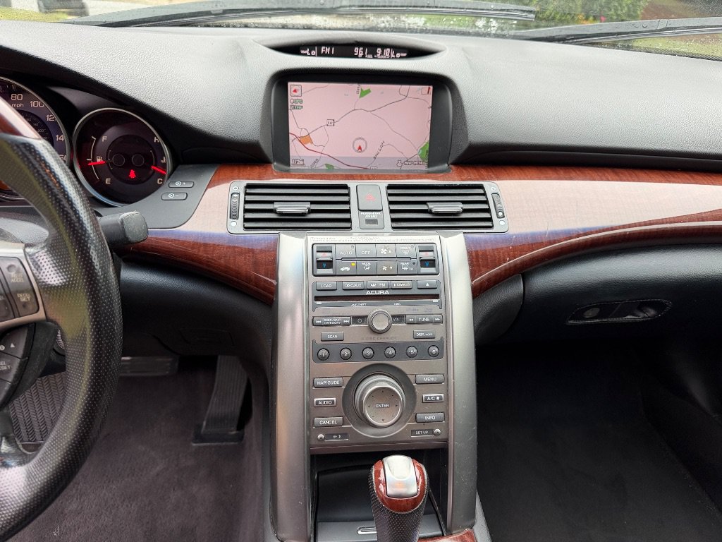 Used 2010 Acura RL w/ Technology Package AWD/4WD image 14