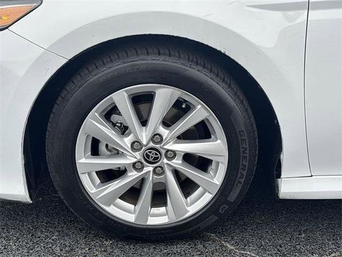Certified 2024 Toyota Camry LE image 11