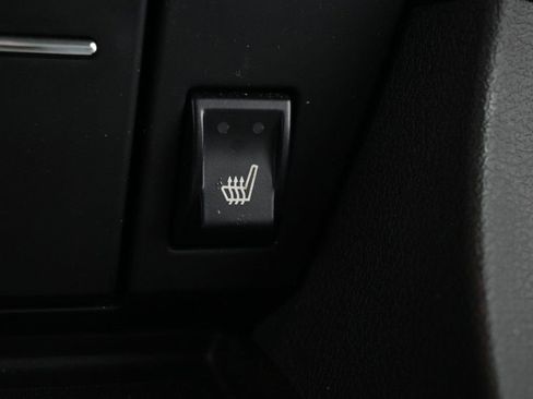 Used 2006 Chrysler 300 C w/ Sound Group II image 28