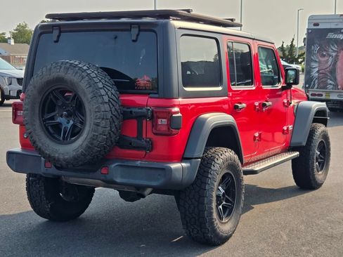 Used 2018 Jeep Wrangler Unlimited Sport S AWD/4WD image 4