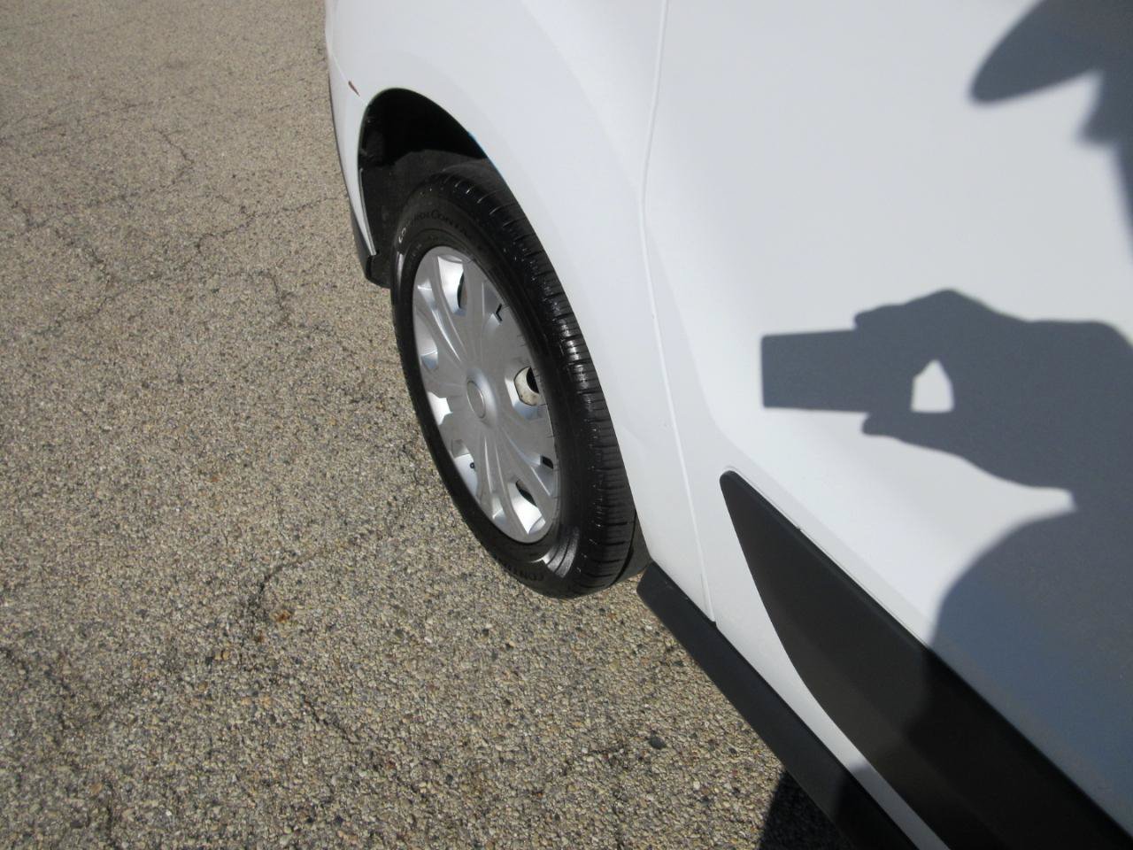 Used 2015 Ford Transit Connect XLT FWD image 19