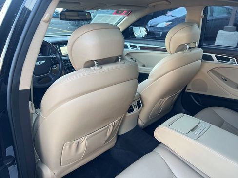 Used 2016 Hyundai Genesis 3.8 w/ Option Group 02 image 6