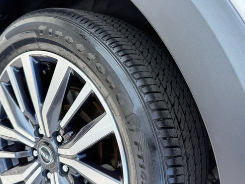 Used 2024 Nissan Kicks SV FWD image 38