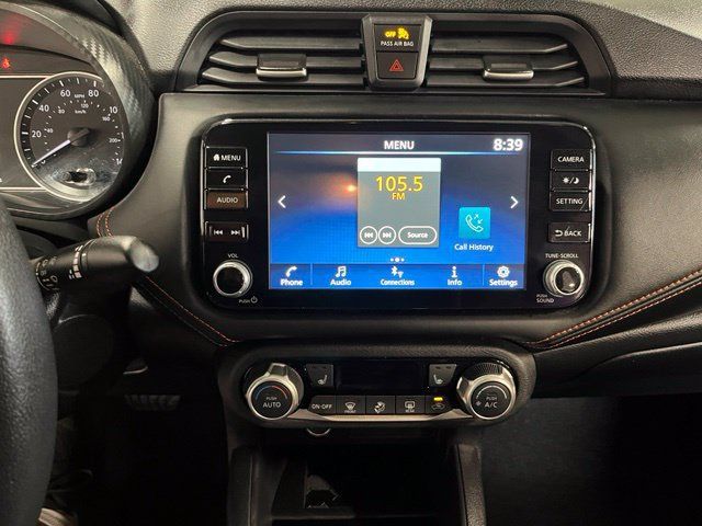 Used 2024 Nissan Versa SR FWD image 31