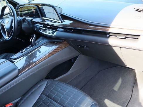 Used 2021 Cadillac Escalade Sport Platinum image 36