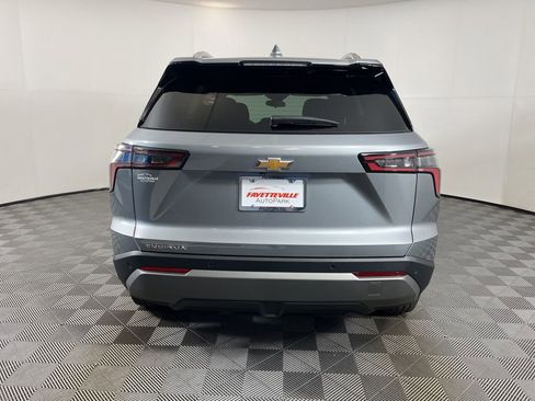 New 2026 Chevrolet Equinox LT FWD image 4