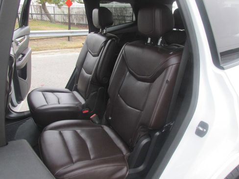 Used 2023 Cadillac XT6 Premium Luxury w/ Technology Package image 48