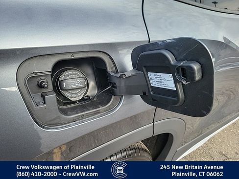 New 2025 Volkswagen Tiguan S image 32