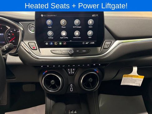 Used 2025 Chevrolet Blazer LT w/ Convenience Package AWD/4WD image 11