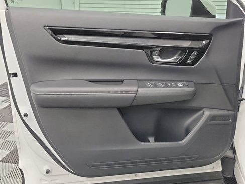 Certified 2025 Honda CR-V EX-L image 18