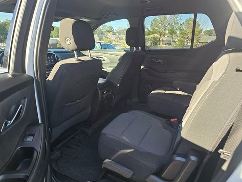 Used 2022 Chevrolet Traverse LT w/ LPO, Floor Liner Package image 24