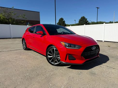 Used 2020 Hyundai Veloster 2.0 Premium FWD image 1