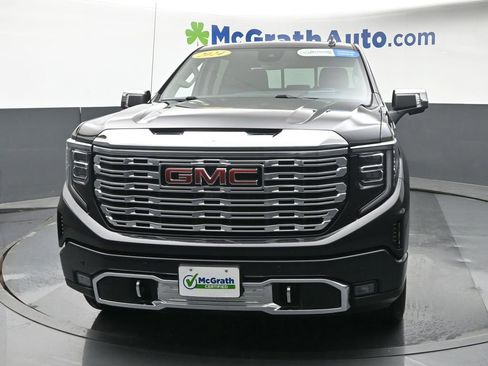 Used 2024 GMC Sierra 1500 Denali AWD/4WD image 6
