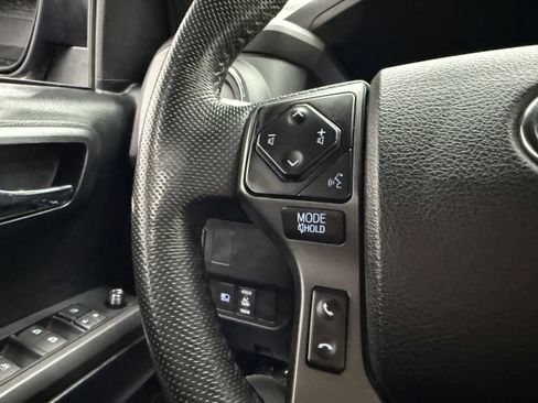 Used 2021 Toyota Tacoma TRD Sport image 14