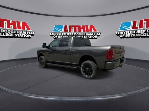 New 2026 RAM 2500 Laramie AWD/4WD image 6
