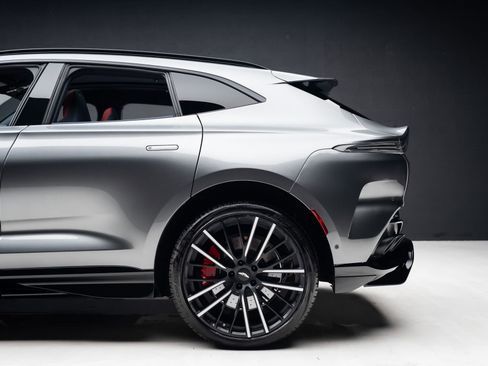 Used 2024 Aston Martin DBX 707 AWD/4WD image 20
