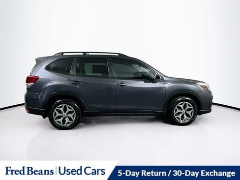 Used 2020 Subaru Forester Premium AWD/4WD image 12