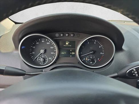 Used 2011 Mercedes-Benz ML 350 4MATIC image 20