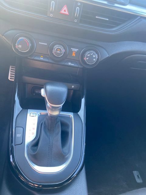 Used 2020 Kia Forte GT-Line w/ GT-Line Premium Package FWD image 12