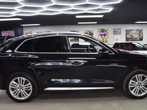 Used 2018 Audi Q5 Prestige w/ Prestige Package AWD/4WD image 4