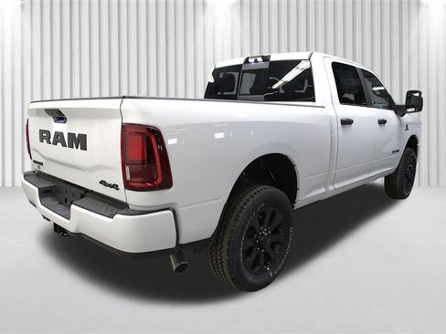 New 2026 RAM 2500 Big Horn AWD/4WD image 3