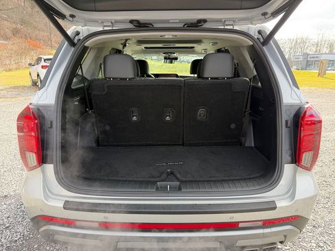 Certified 2024 Hyundai Palisade Limited image 24