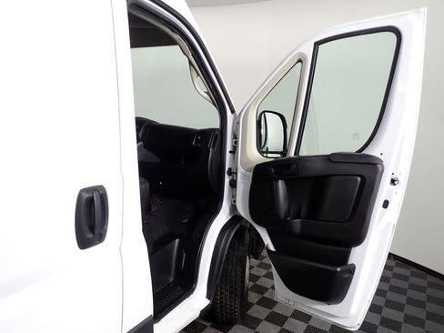 Used 2019 RAM ProMaster 2500 FWD image 26