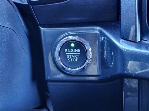 Certified 2022 Ford F150 XLT w/ Equipment Group 302A High image 22