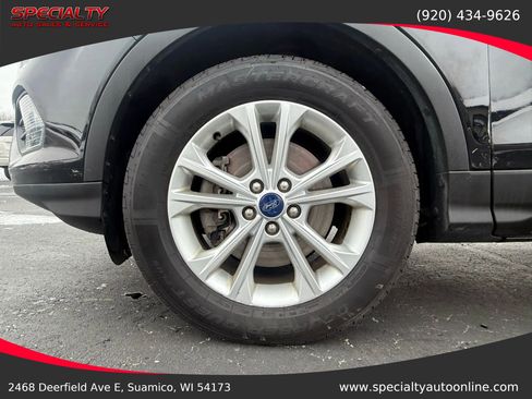 Used 2018 Ford Escape SEL image 34