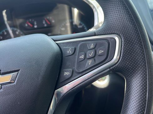 Used 2022 Chevrolet Equinox LS FWD image 22