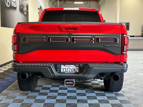 Used 2018 Ford F150 Raptor w/ Equipment Group 802A Luxury AWD/4WD image 5