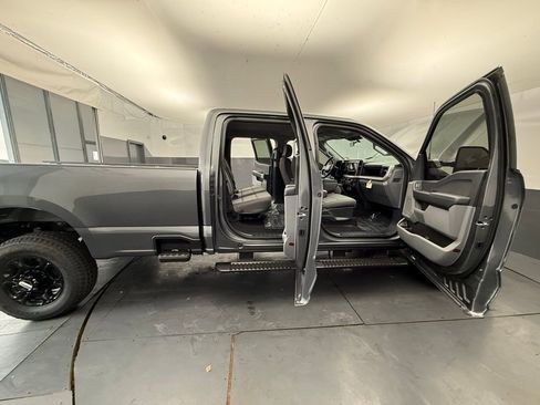 New 2026 Ford F350 XLT w/ Tremor Off-Road Package image 21