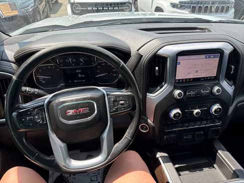 Used 2019 GMC Sierra 1500 SLT w/ SLT Premium Package AWD/4WD image 10
