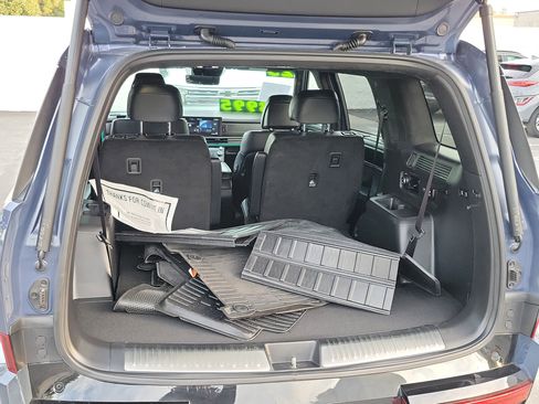 Certified 2025 Hyundai Santa Fe Calligraphy image 21