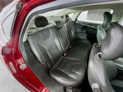 Used 2013 Ford Fusion Titanium image 27