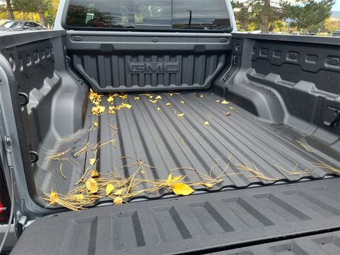 New 2026 GMC Canyon Elevation w/ Convenience Package image 23