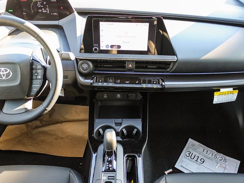 New 2026 Toyota Prius FWD image 14