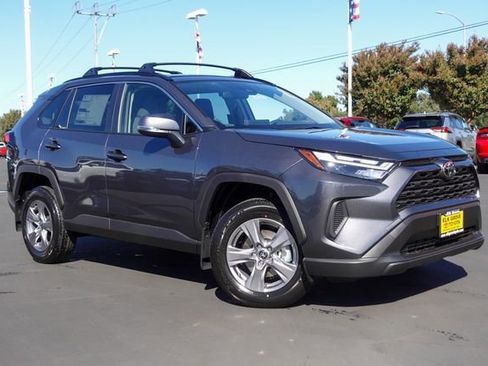 New 2025 Toyota RAV4 XLE image 6