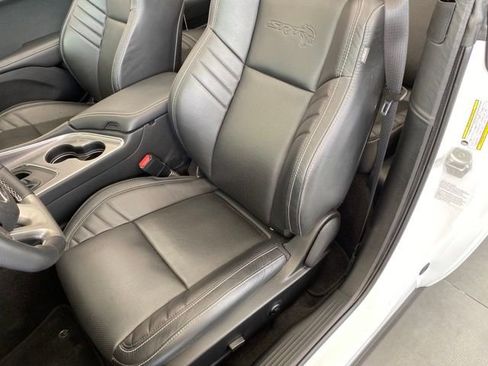 Used 2022 Dodge Challenger SRT Hellcat w/ Plus Package image 16