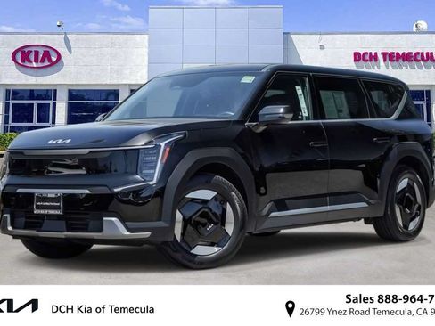 Certified 2024 Kia EV9 Light Long Range RWD image 1