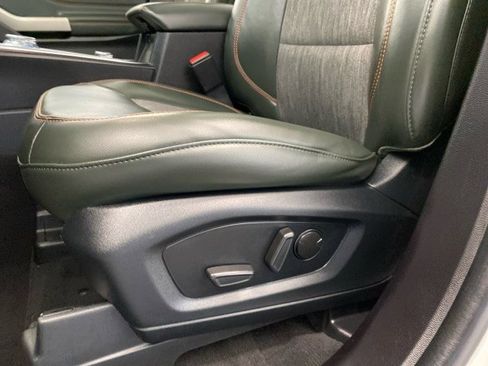 Used 2022 Ford Explorer Timberline image 17